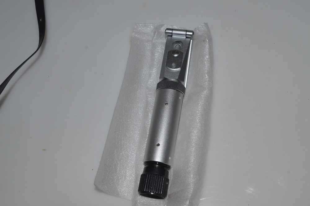 *TC* TECH INSTRUMENTS NO 126195 REFRACTOMETER (QJH63)