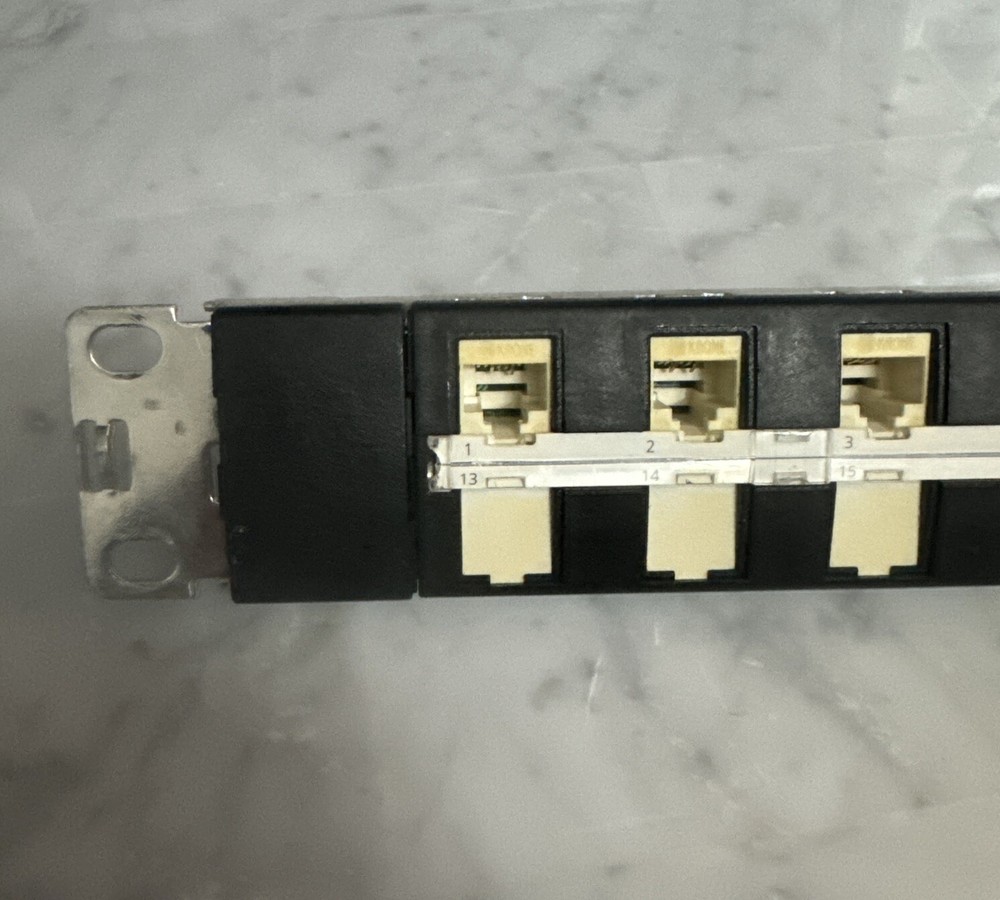Krone Modular CAT5 Patch Panel With 12 Jacks And 12 Blanks Keystone Rack Mount
