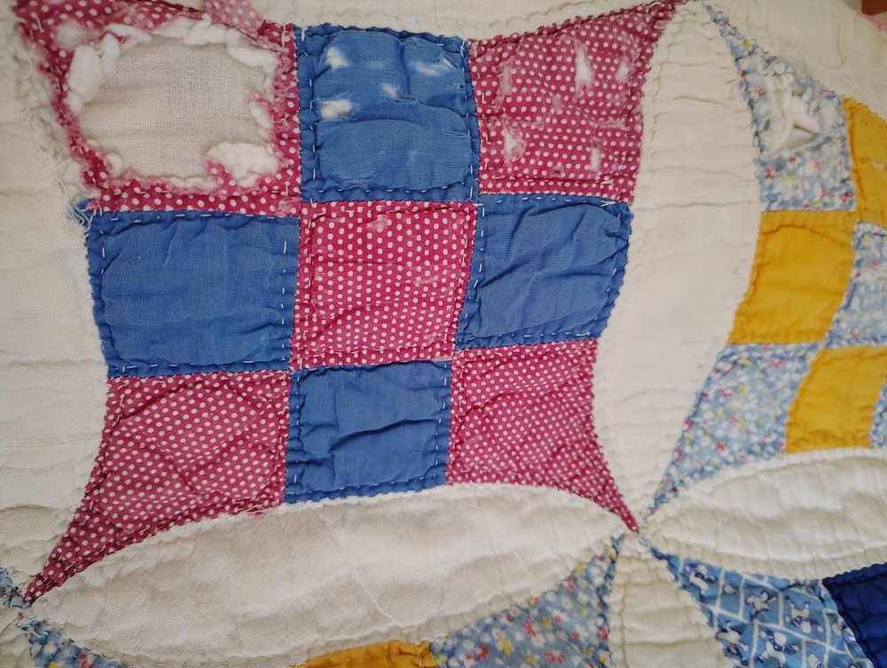 Vintage Handmade Quilt 75"x 62"