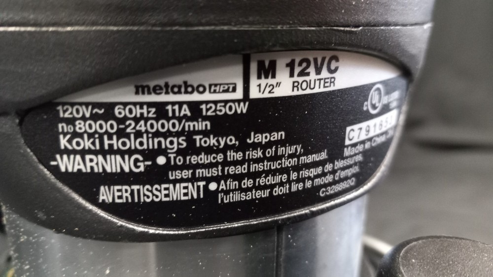 Metabo HPT M12VC 2-1/4 HP Variable Speed Fixed Base Router