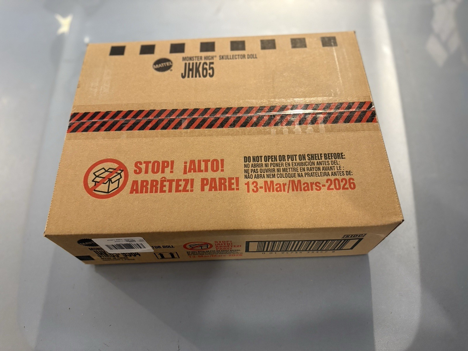 Monster High Skullector Coraline Collectible Doll in Yellow Raincoat IN STOCK