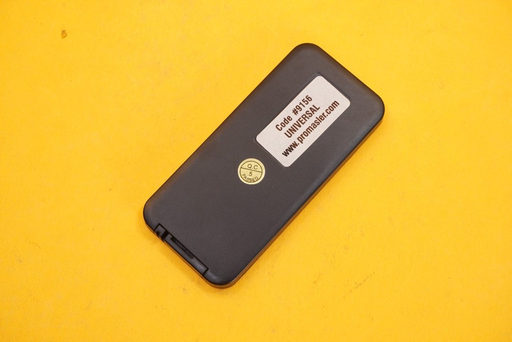 ProMaster infrared remote Universal design