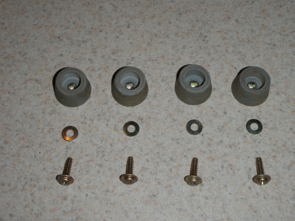 Hitachi Bread Machine Rubber Feet Set HB-D102