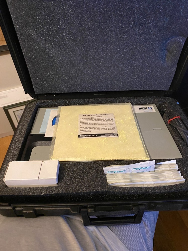 Digit 10 Inkless Fingerprinting System