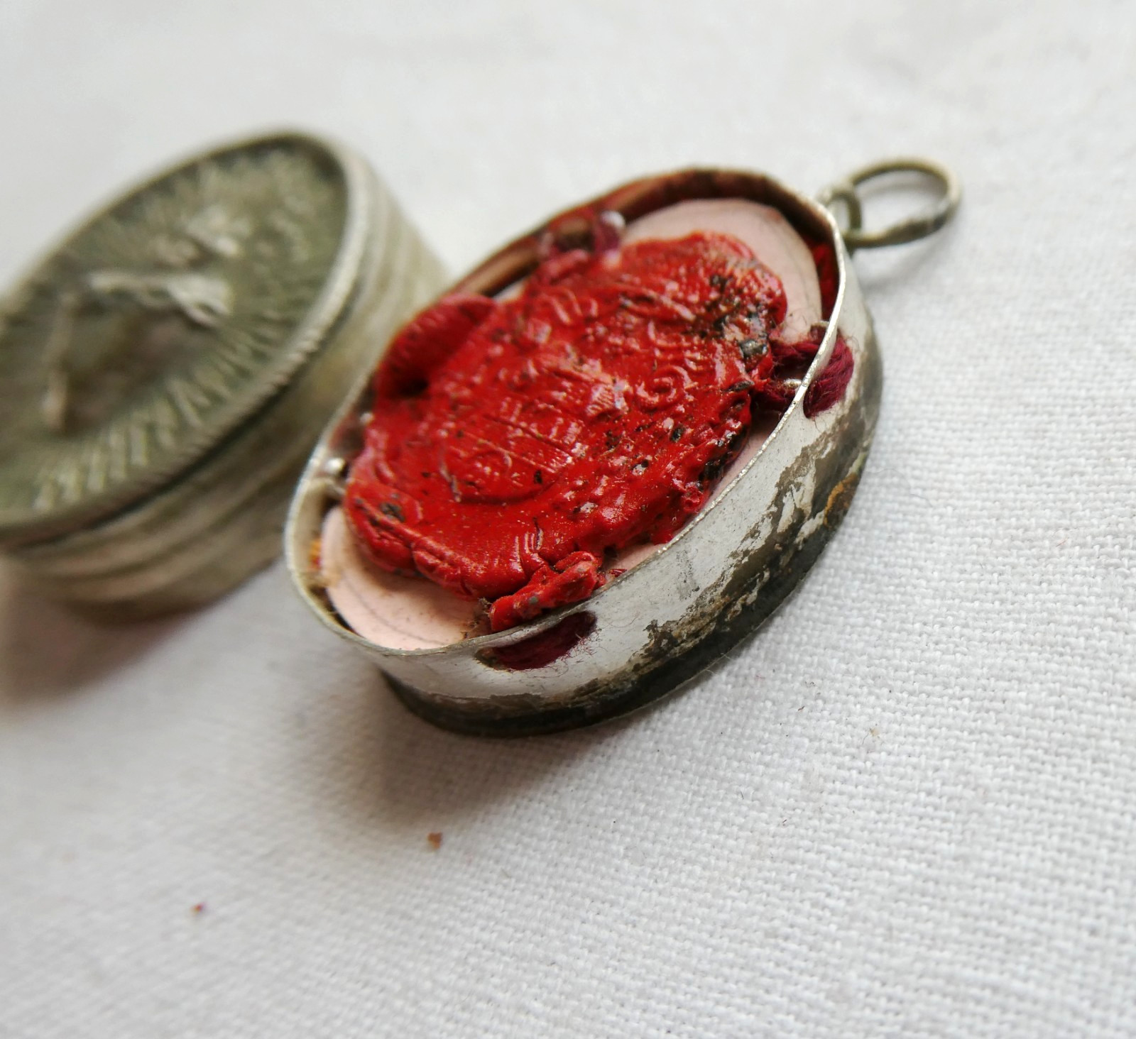 RARE RELIQUARY RELIC ST. DEFENDENS OF THEBES MARTYR SOLDIER OF THE THEBAN LEGION