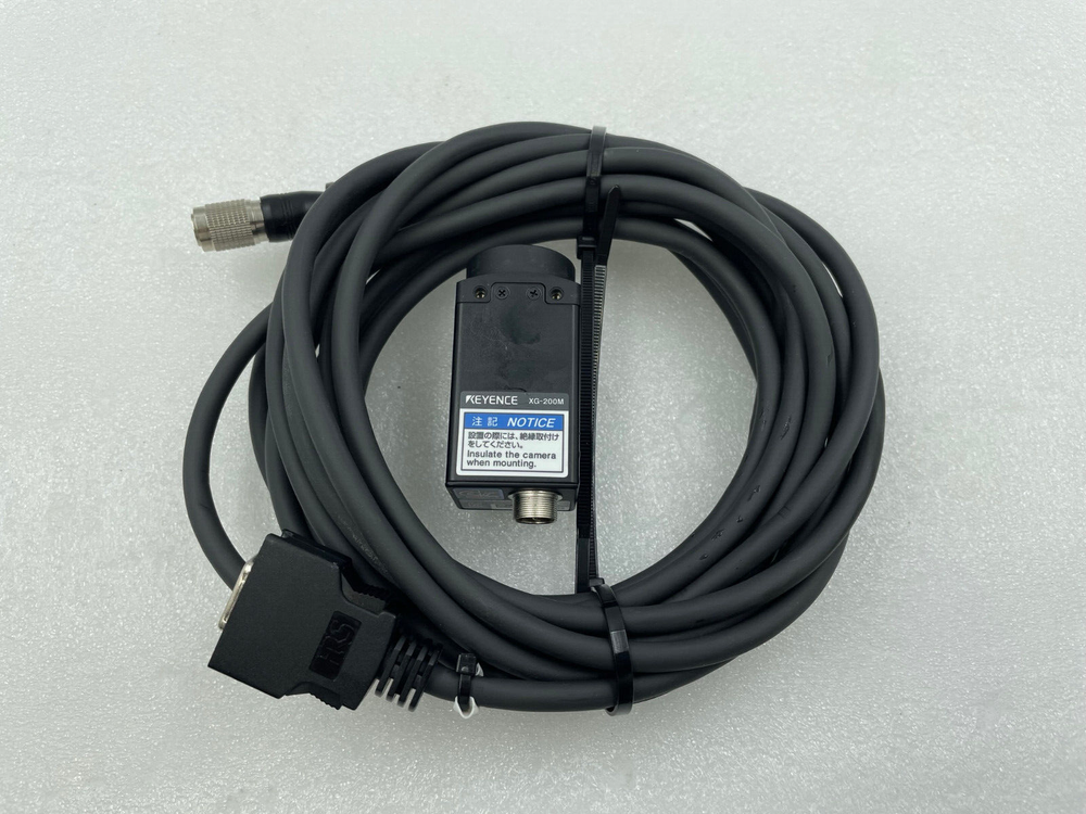 Keyence XG-200M CCD Camera with CA-CN5 Cable