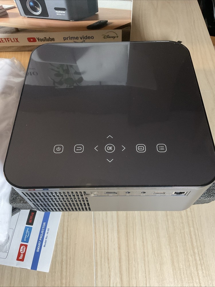 NUTROMO Smart Projector HD Home Theater