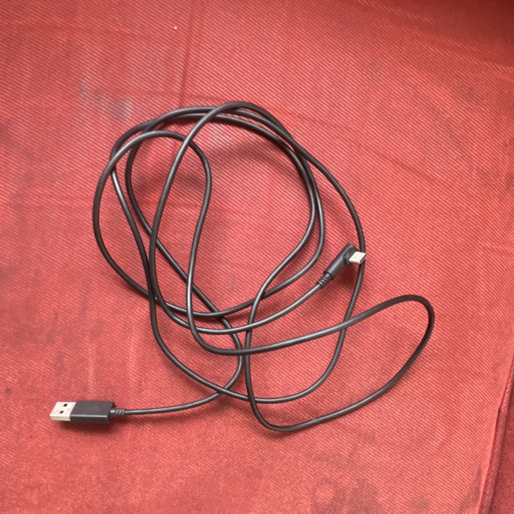 Wacom Intuos Pro Drawing Tablet (CHECK DESCRIPTION)