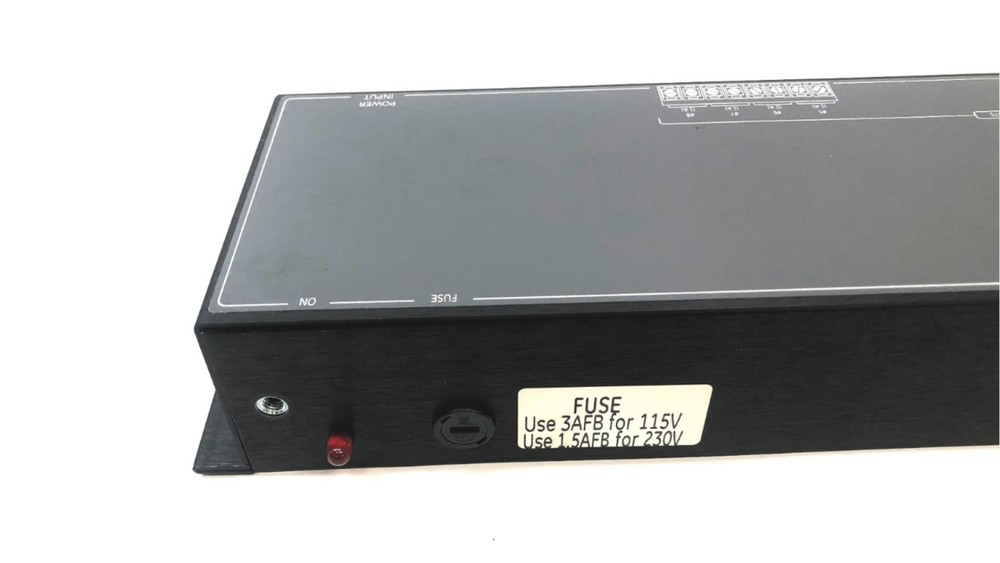 Interlogix Multiple-Outlet Power Supply KTP-24-8 NOS