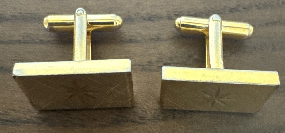 2 X Pair Retro Gold Tone Cut Etched Themed Rectangle Cufflinks