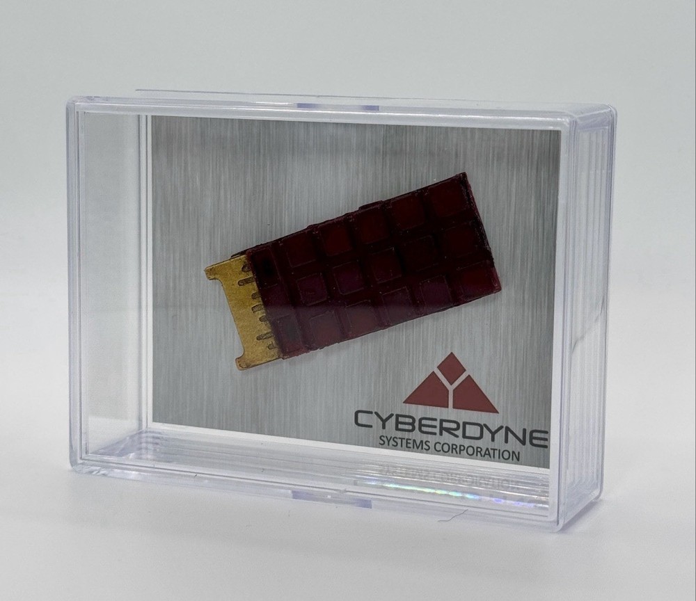 T2 T-800 CPU Chip Replica Display - Terminator - Intact Version