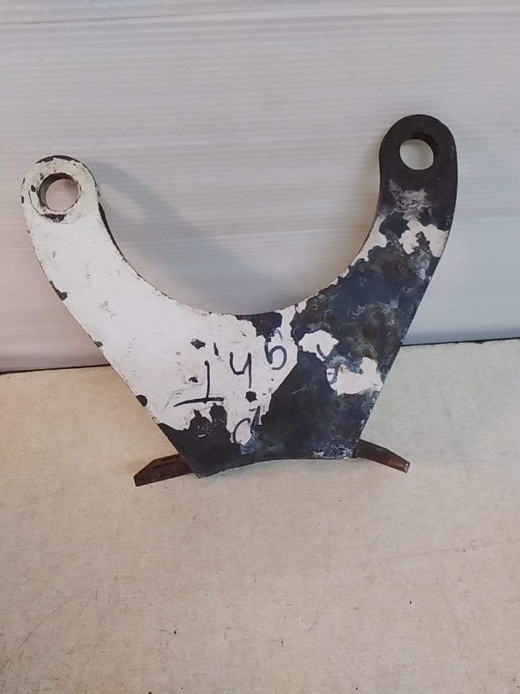 Peterbilt 14-14768R Cab Mount Exhaust Bracket Support