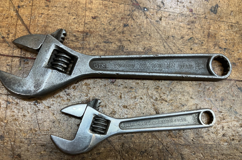 Danielson Bet'r Grip Adjustable Wrenches 6" & 4"
