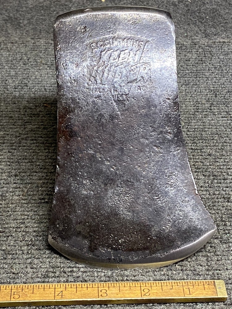 Vintage E C Simmons Keen Kutter Embossed Single Bit Axe 3 Lbs. 4 Oz