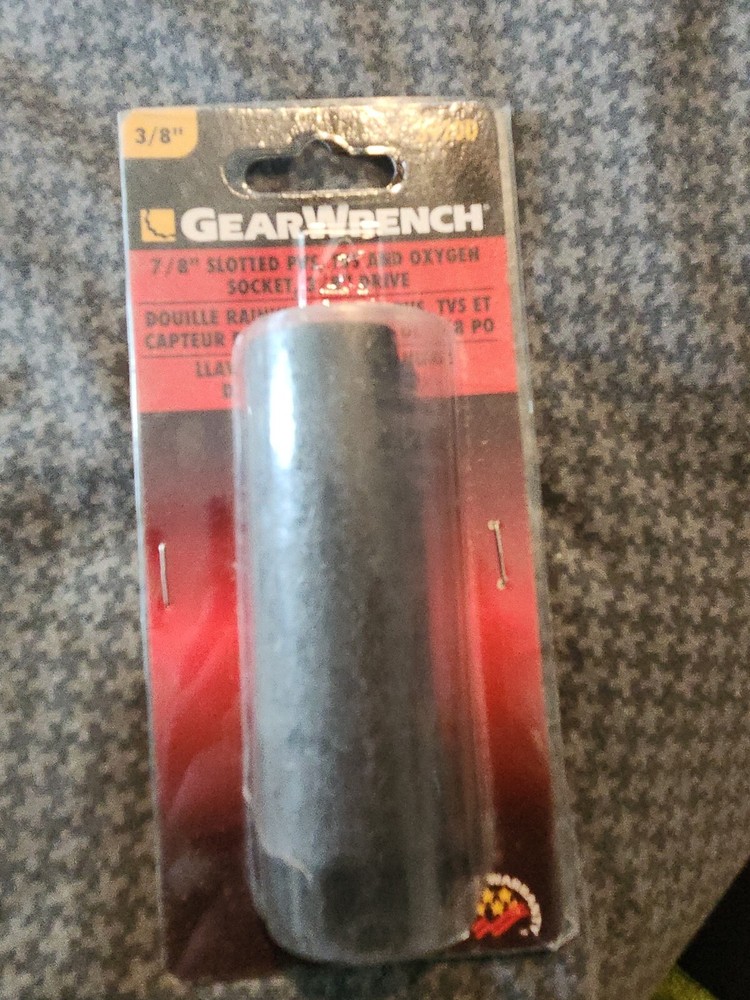 GEARWRENCH 3/8" Drive Deep Oxygen Sensor Socket 7/8"/22mm #3920D
