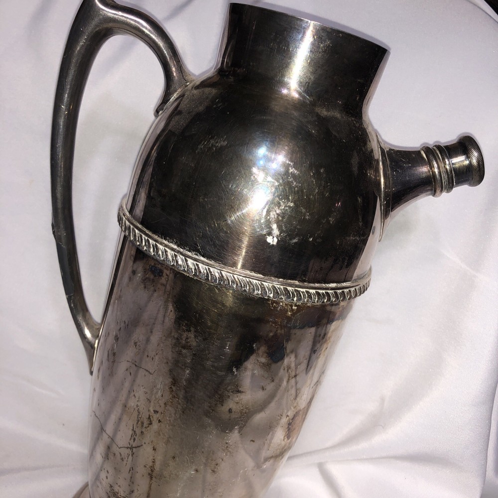 Poole Silver Co. Georgian EPNS Footed Martini Shaker #1002 Lid Missing