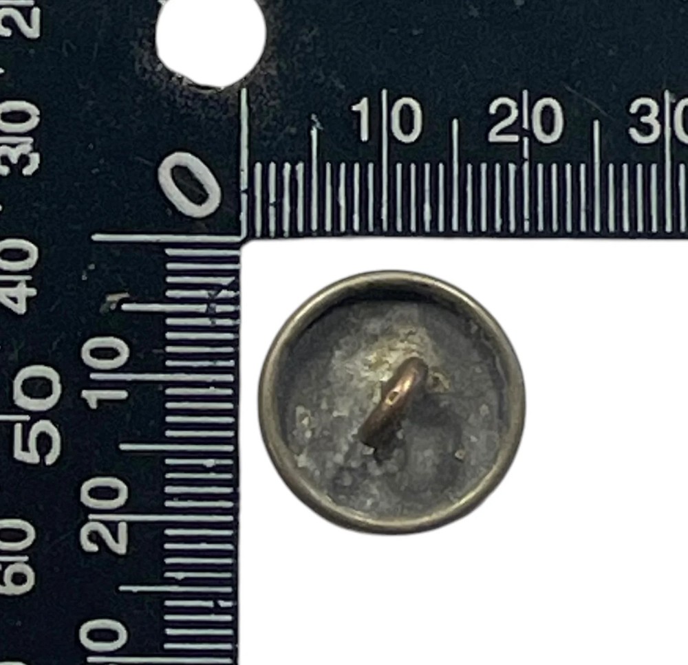 WW2 German Army 4th Company Pebbled Uniform Button