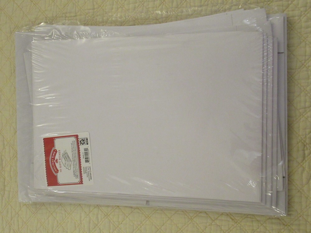 Holiday Time - Gift Boxes - White - Assorted Sizes - 10 Gift Boxes (1 Pack)