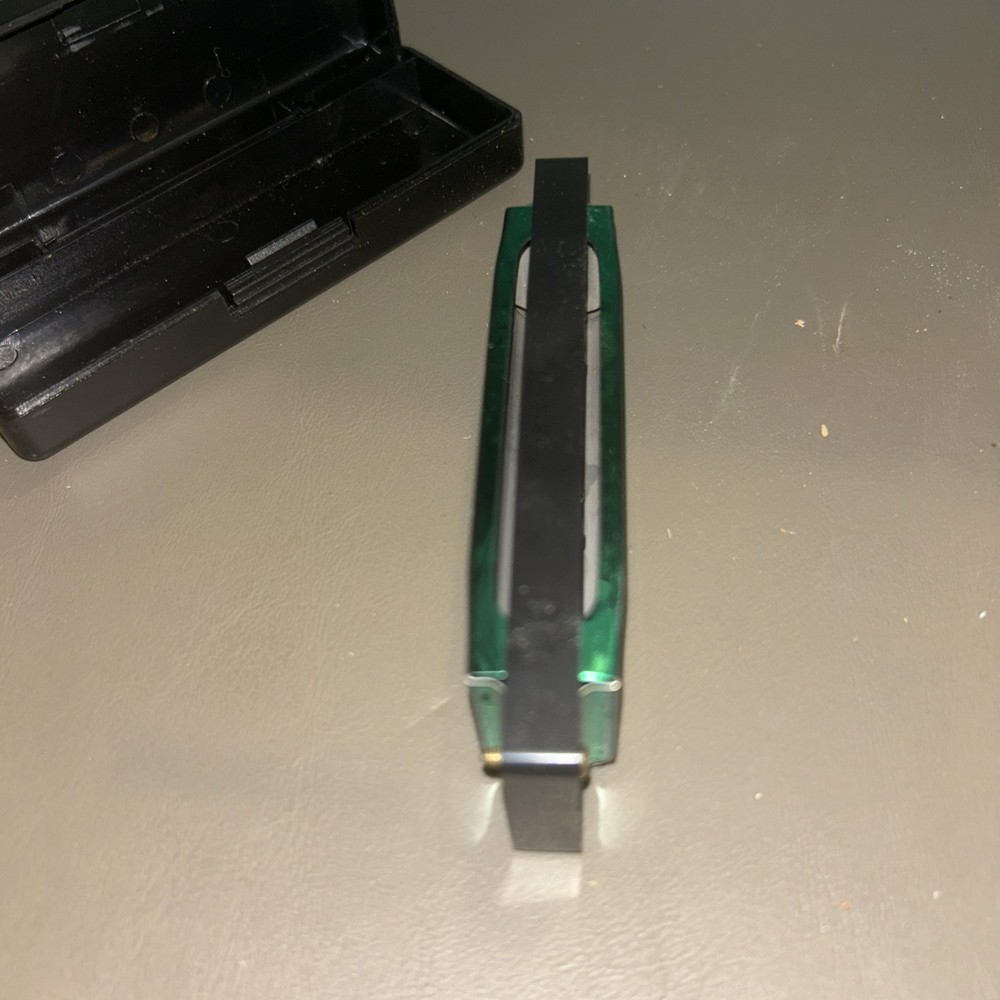 DMTS 10 Hole Harmonica Green With Case