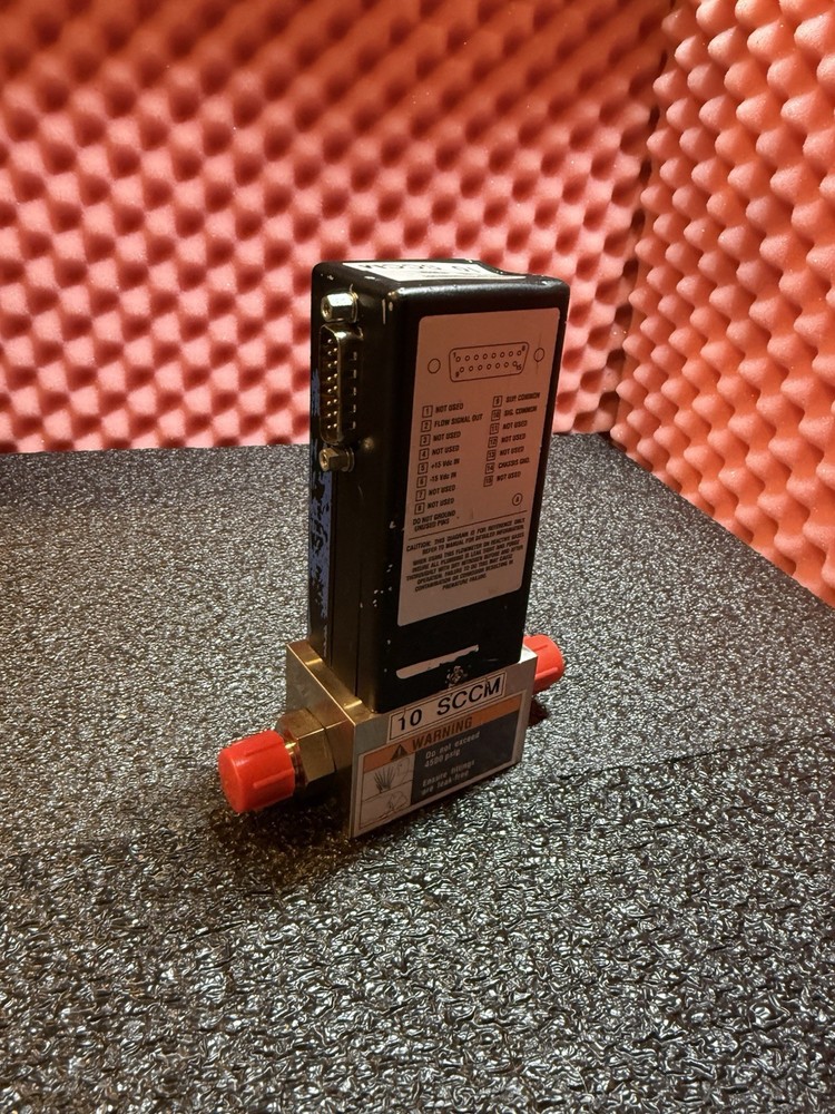 BROOKS 5860EA143DFA MASS FLOW SENSOR 10 SCCM AIR