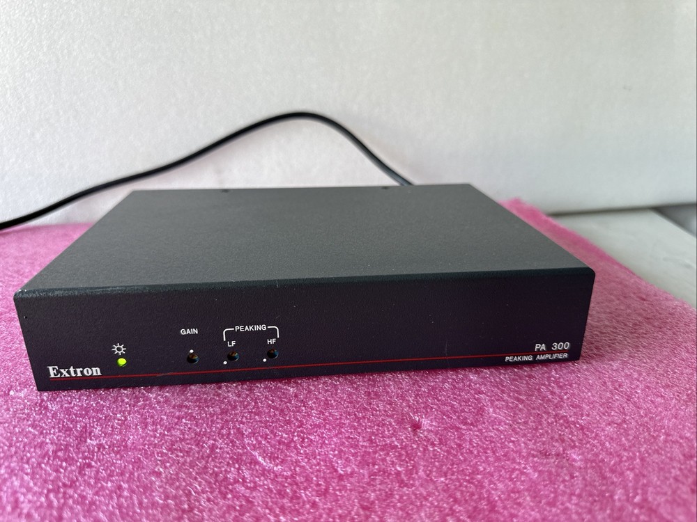 Extron PA 300 Peaking Amplifier