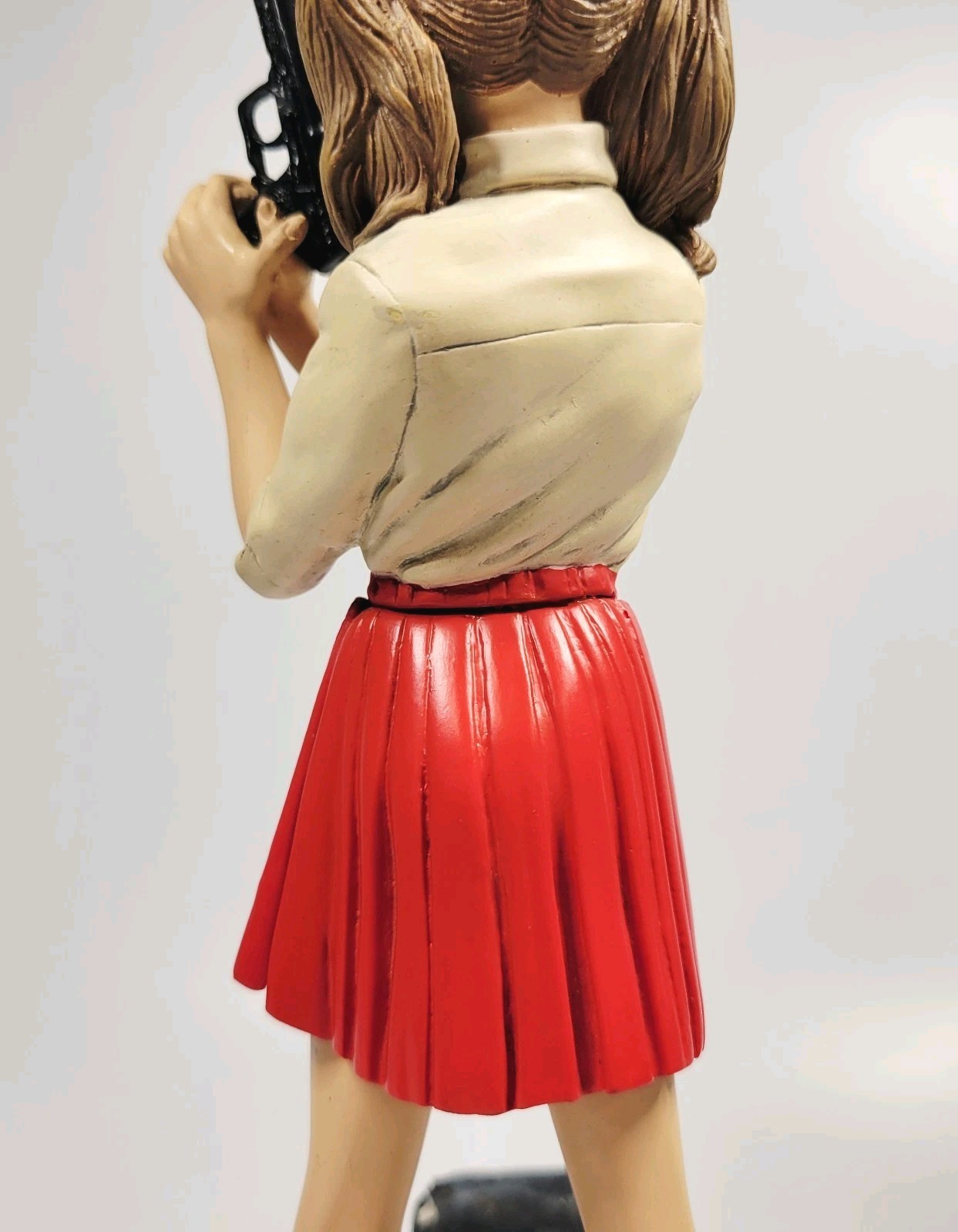 RARE Hit-Girl Statue Red Skirt Edition #27/100 Dynamic Forces - READ - DAMAGED