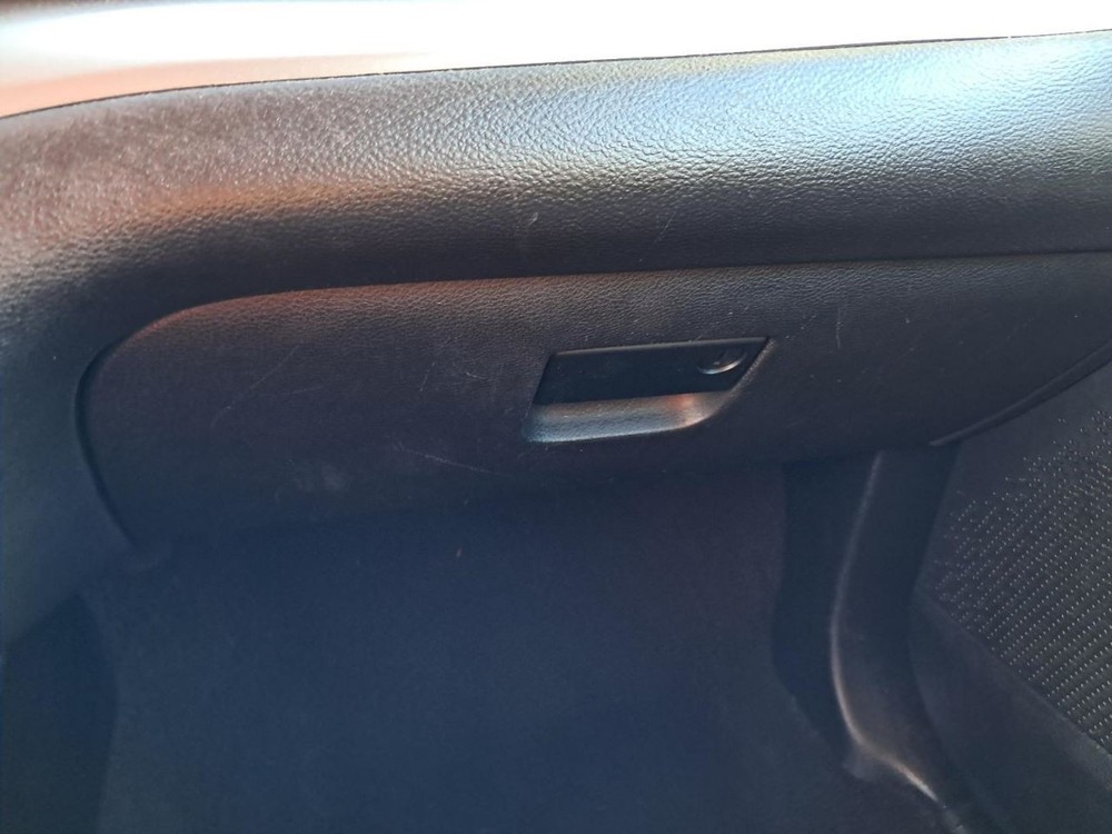 JOURNEY 2017 Glove Box 4751784