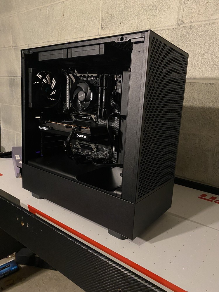 RX 7600 Gaming PC