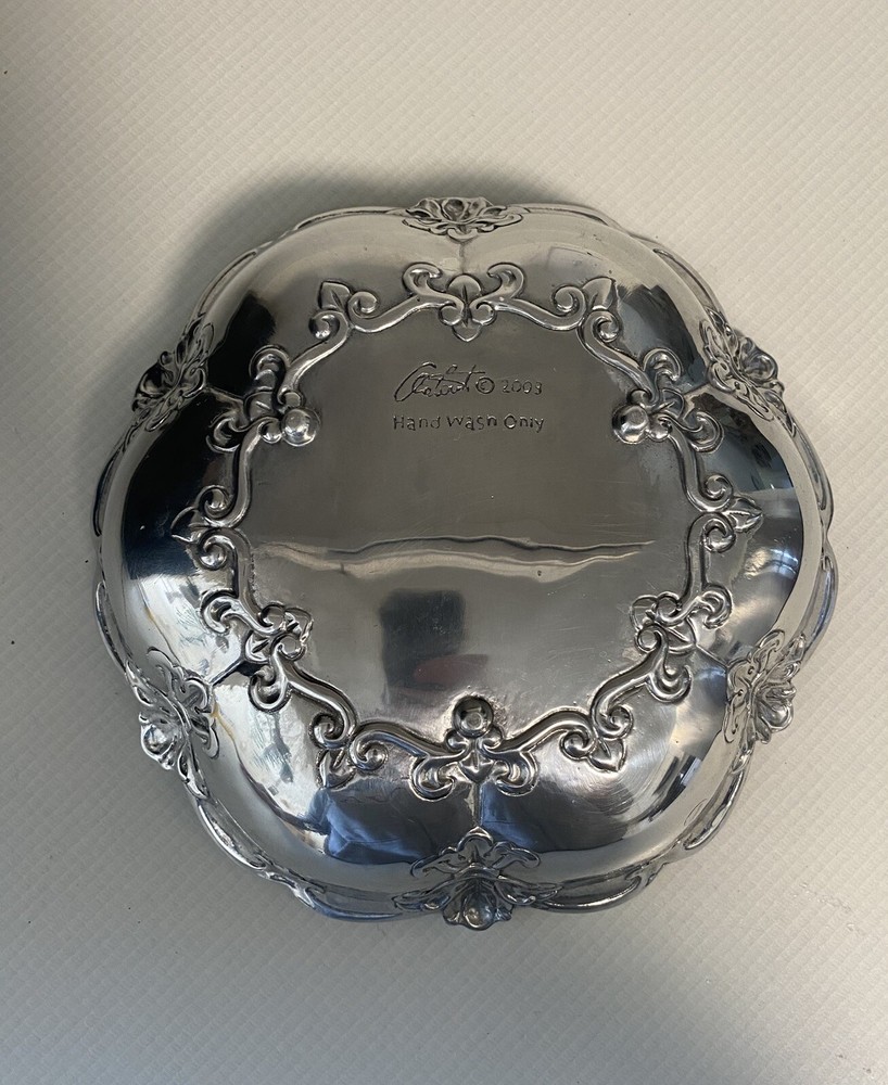 Fruit Bowl Silver fleur de lys 2009 Read The Description