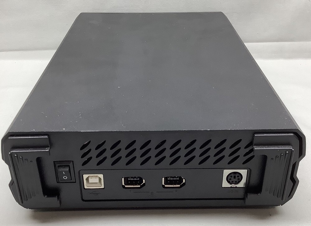 PLEXTOR PX-810UF DVD/CD Rewritable Drive No Power Cord Untested