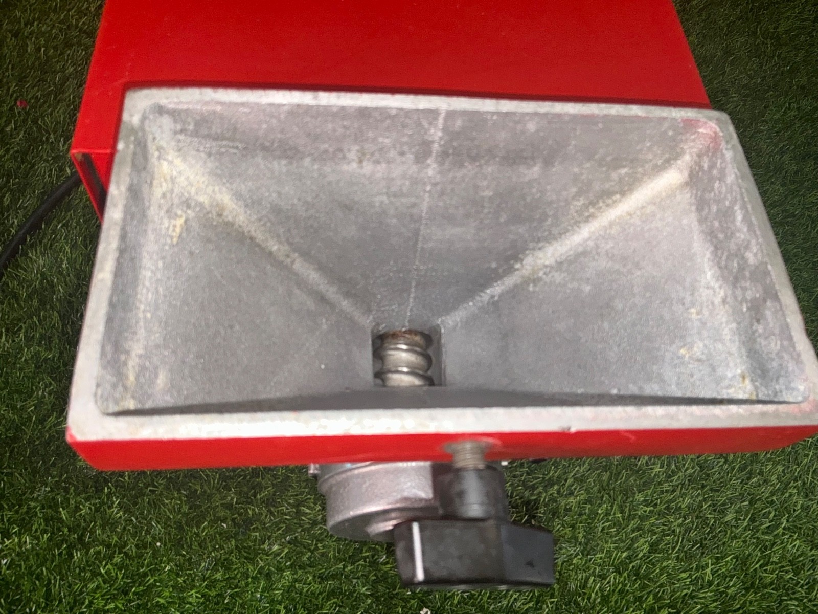 Olde Tyme Hampton Farms PN2 Nut Butter Grinder (Red) w/ Hopper 2104 1F