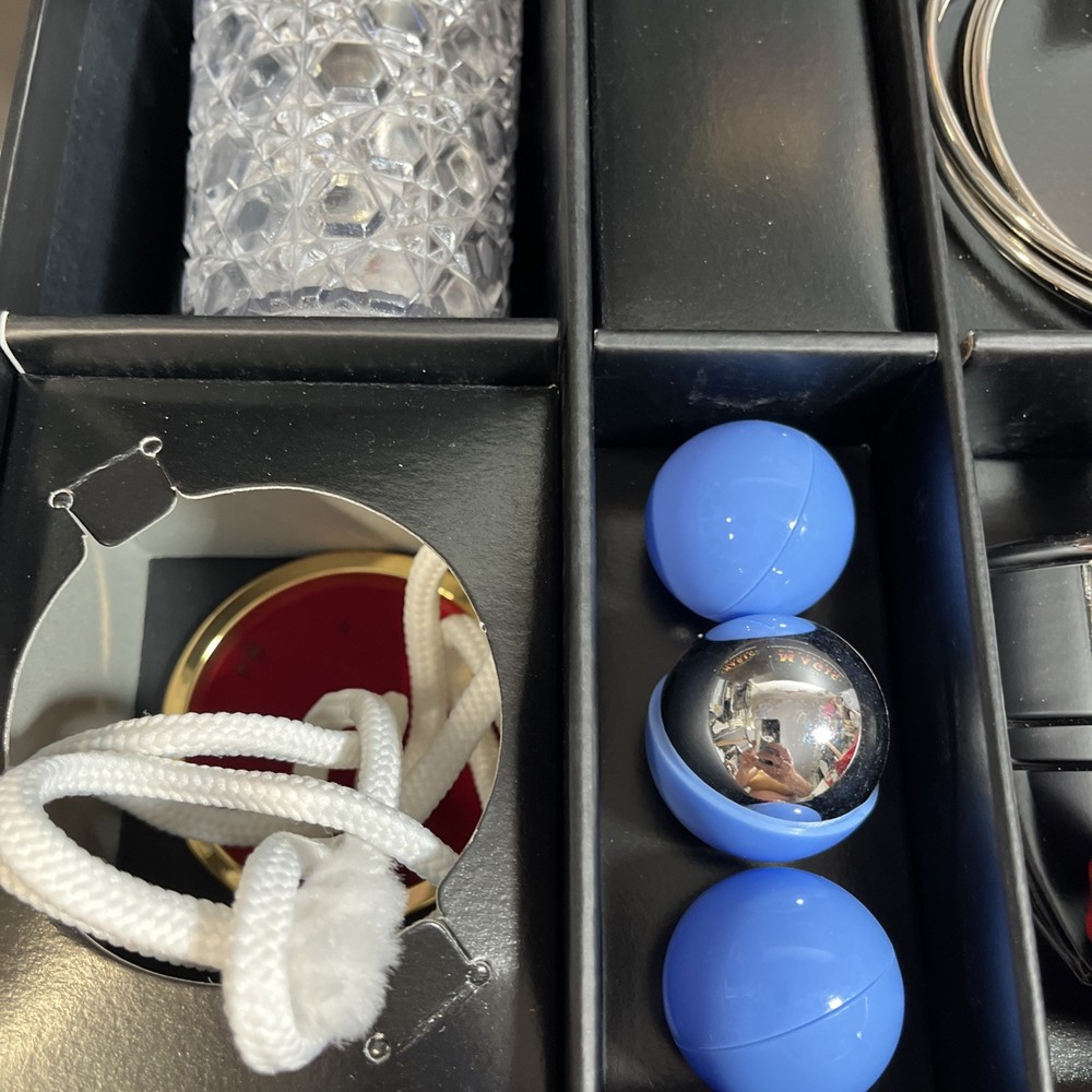 ULTIMATE MAGIC COLLECTION ILLUSIONS & TRICKS RESTORATIVE HARDWARE (READ ALL)