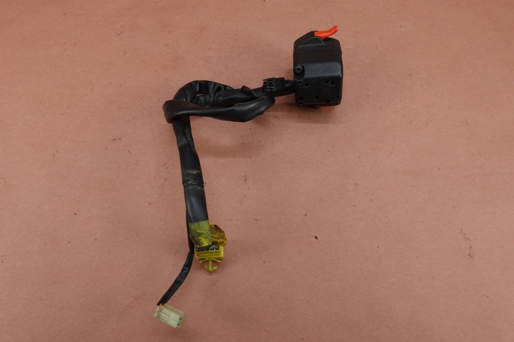 2004-2011 SUZUKI V-Strom 650 DL650 Left Handlebar Switch Turn Signal