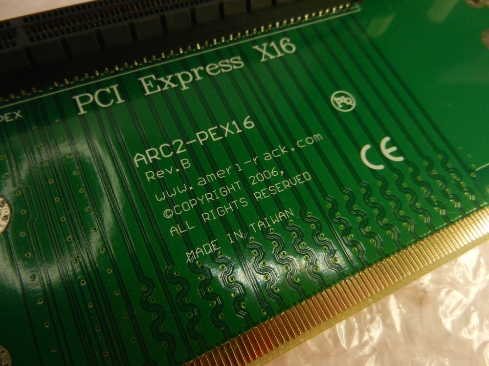 AMERI-RACK Extension ARC2-PEX16 Single Slot PCIE RISER CARD EXTENDER Rev b