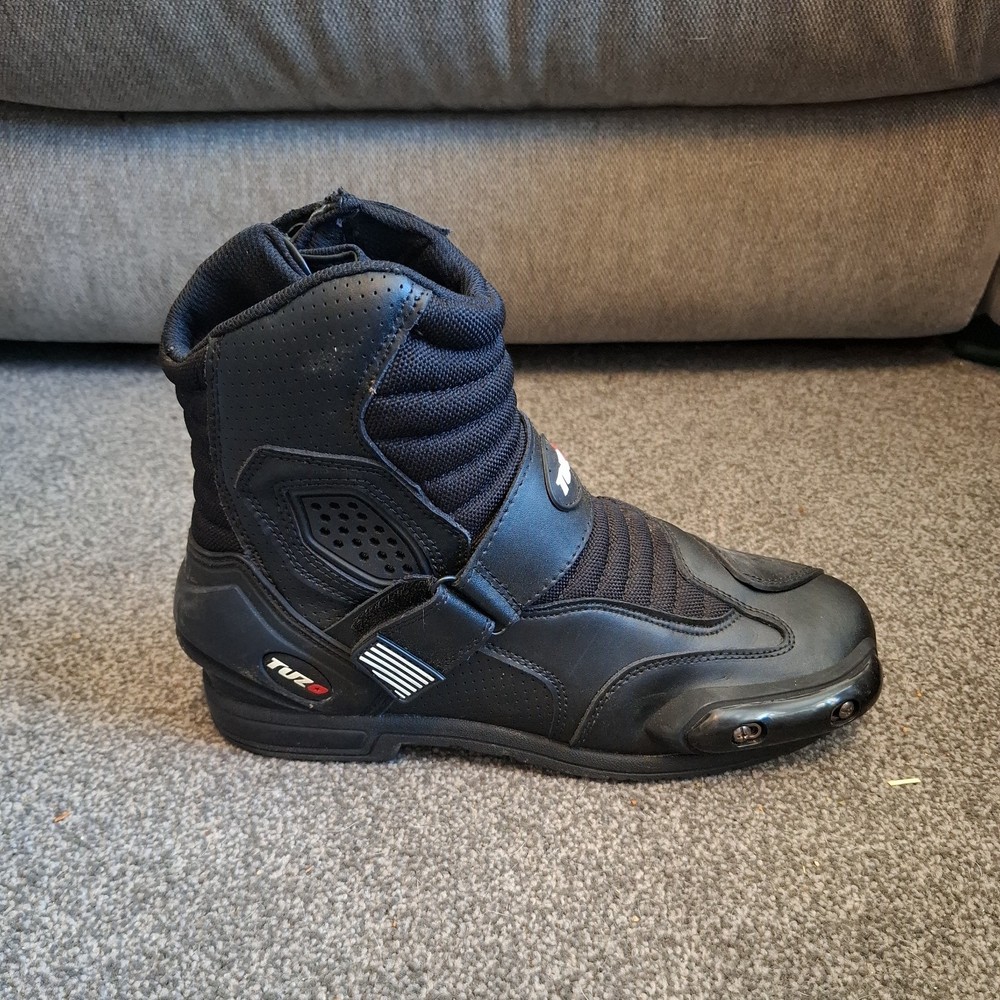 Tuzo Motorcycle Boots 9/43 Light Use