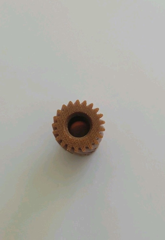 Genuine Oster Model 76 Replacement fiber gear