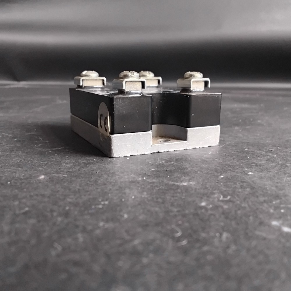 OPTO 22 240A45 SOLID STATE RELAY ($15 OBO)