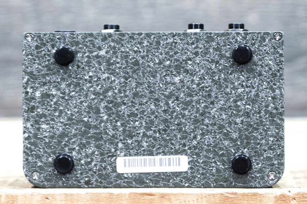 Warm Audio WA-C1 Stereo Chorus & Vibrato with Depth & Rate Controls Effect Pedal