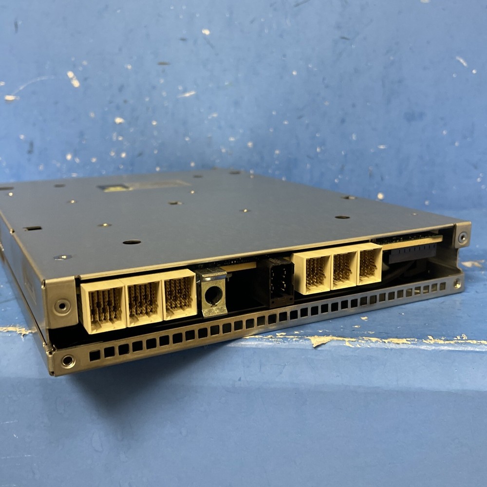 NETAPP 111-01324+C1 SAS SFP CONTROLLER MODULE
