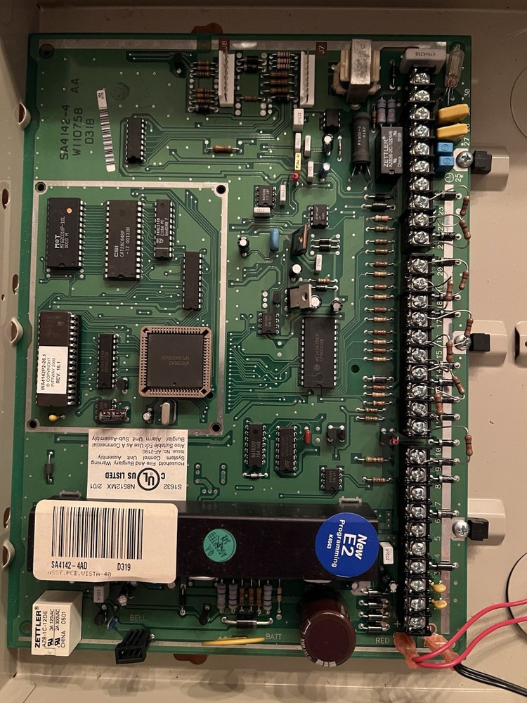 ADEMCO Vista-40 2-Partition Security System Control Panel