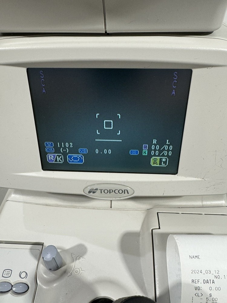 Topcon KR-8900 Auto Kerato-Refractometer