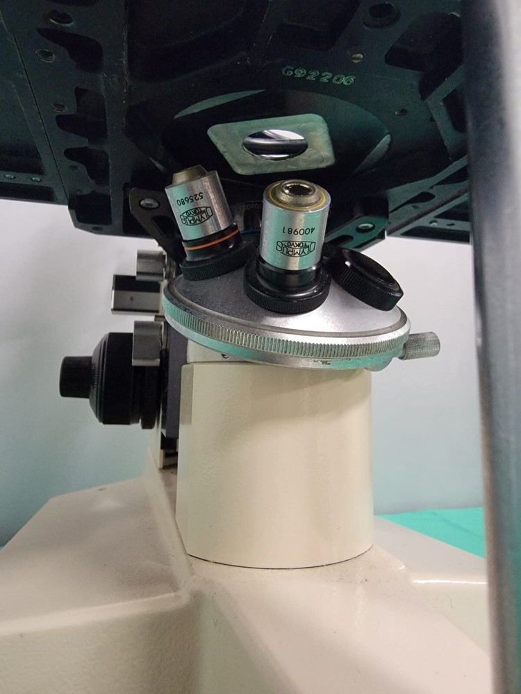 Olympus IM Inverted Laboratory Microscope w/ 3 objectives