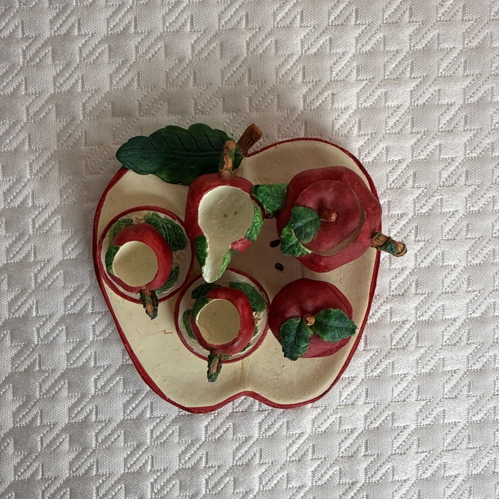 Mini apple tea sets