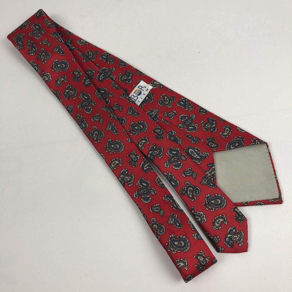 Harbor View 56" 3.25" Red READ LOOK