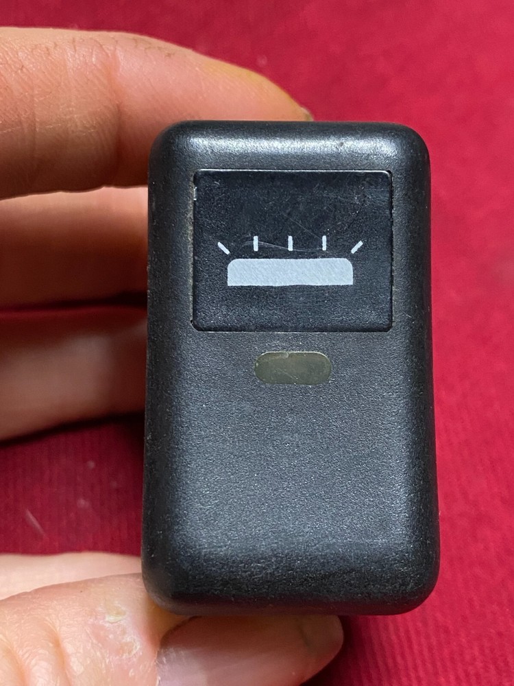 Volvo Rocker Switch dome light  OEM USED 8144321