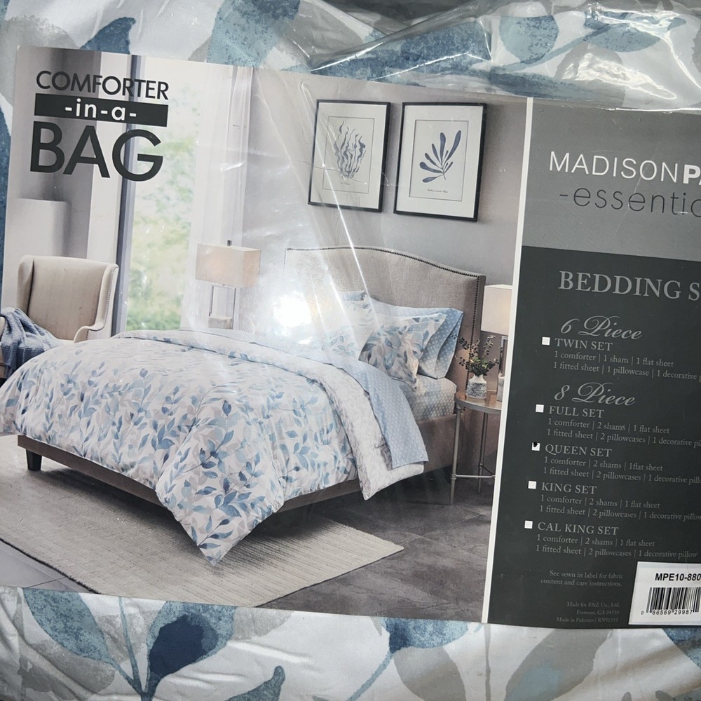 Madison Park Essentials Sofia Reversible 8-Pc. Comforter Set, Queen, NWT