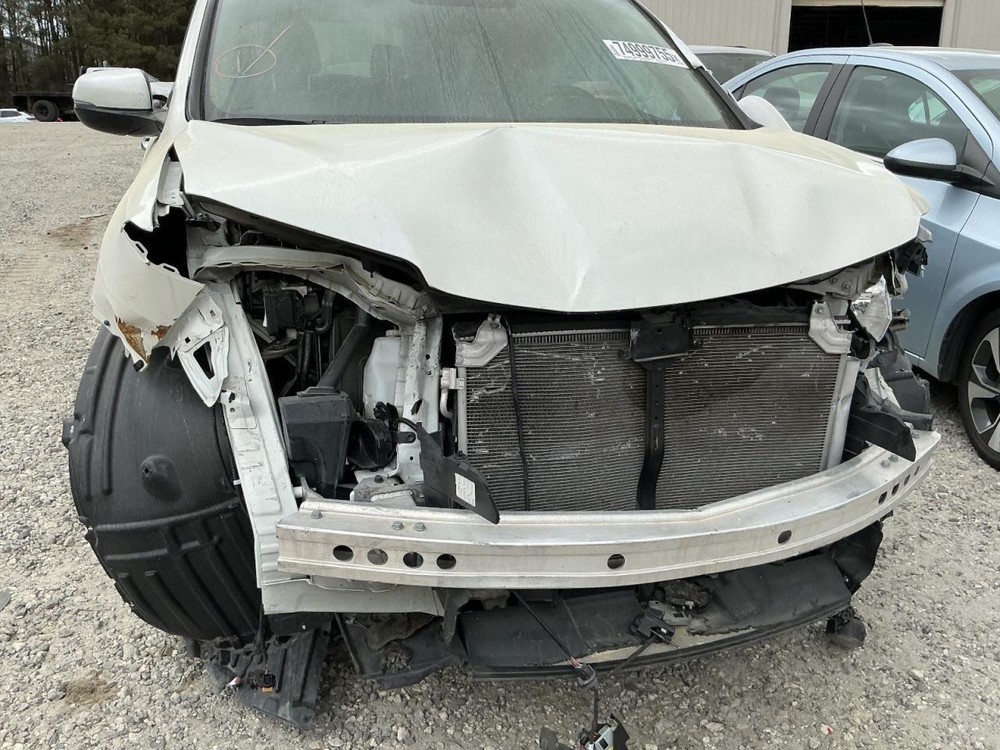 PILOT 2017 Glove Box 5021571