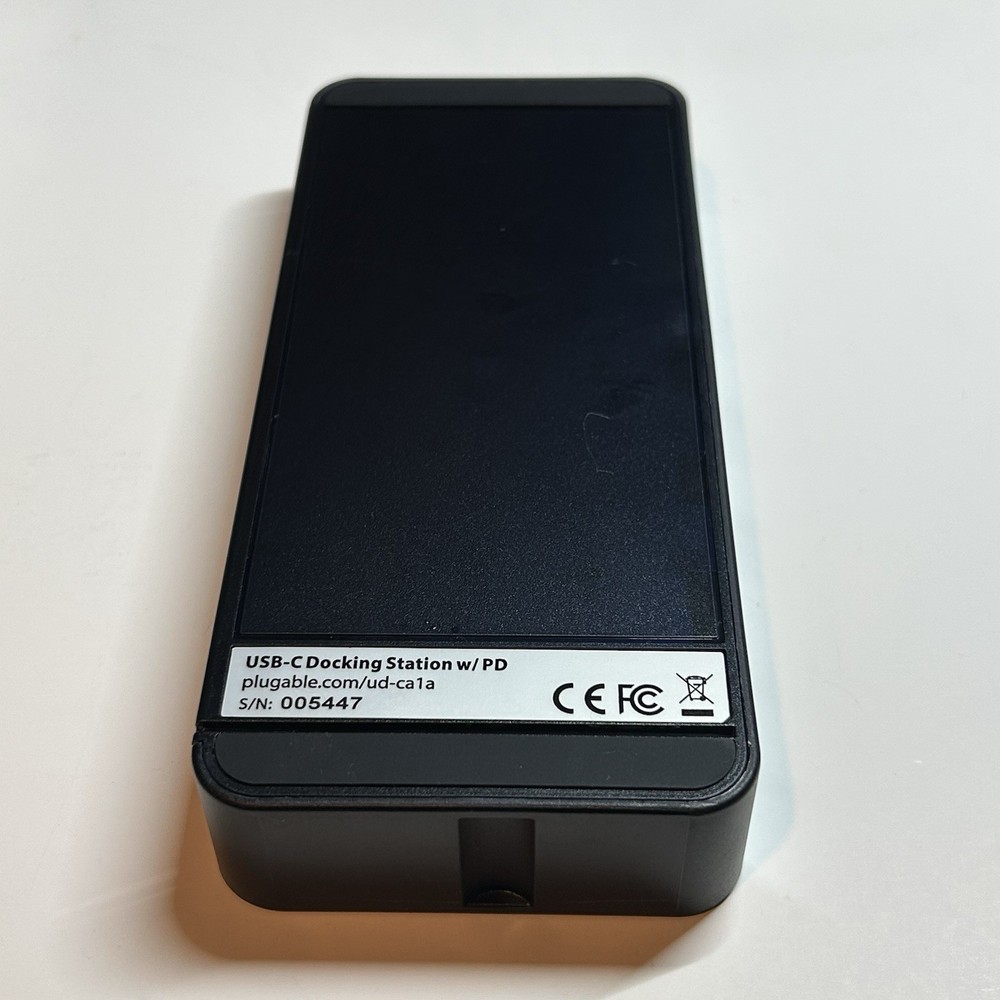 Pluggable USB C Docking Station With PD (No Power Supply)