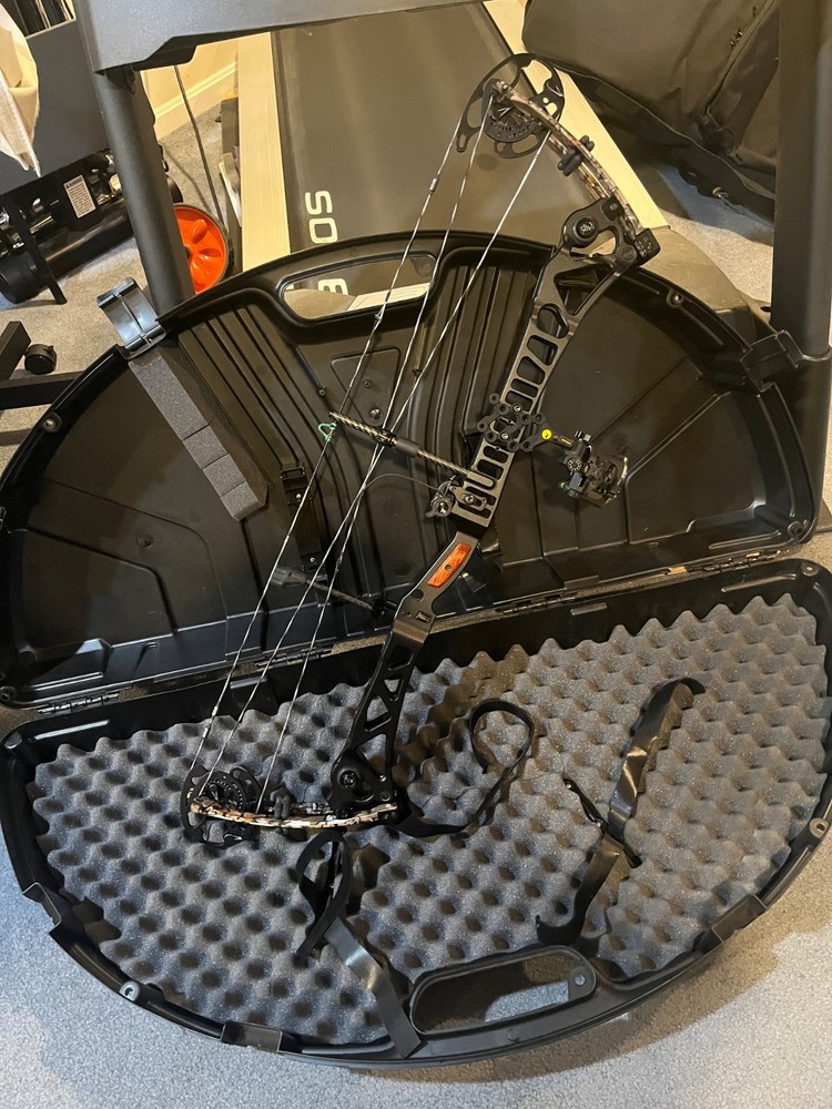 Martin Anax 3D Compound Bow
