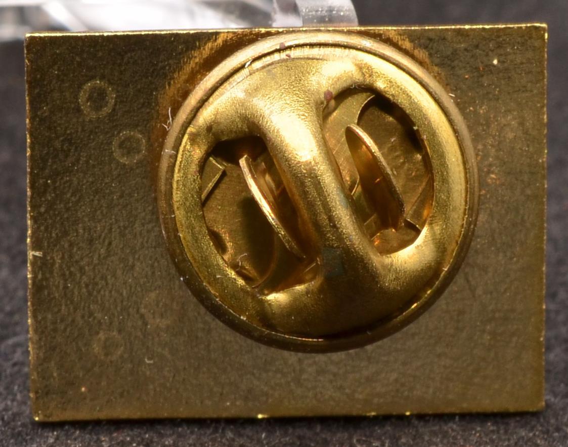 HUNGARY Hungarian Flag Country Metal Lapel Pin Coat of Arms